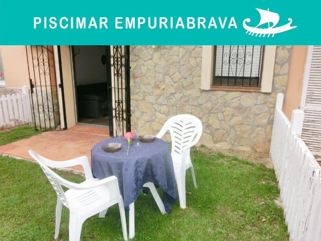 Empuriaapparts Piscimar Empuriabrava Exterior photo